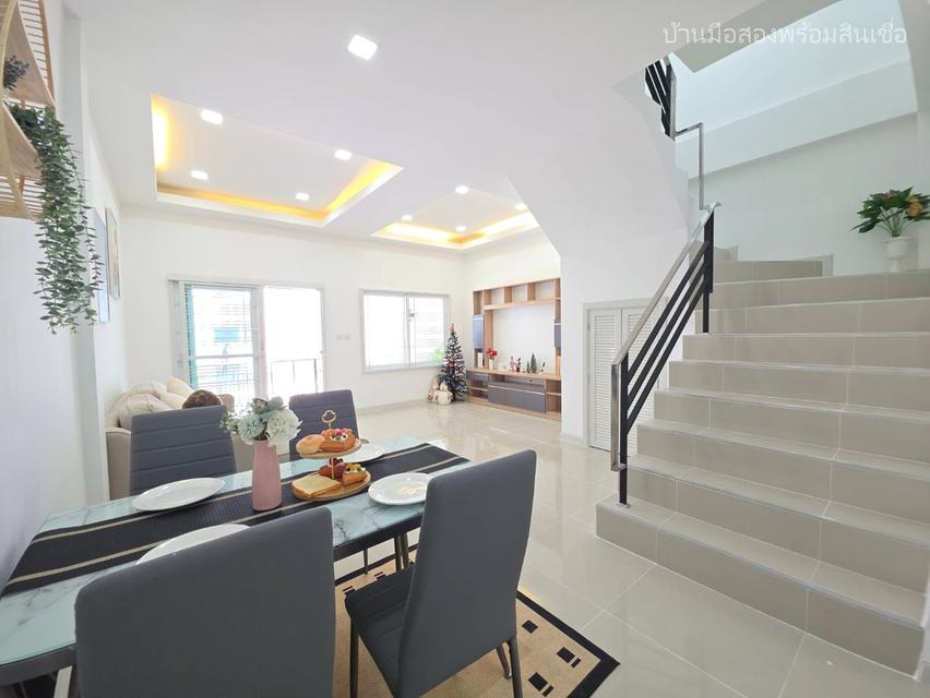 หมู่บ้านพาทาโกเนีย 5  ถนนเลียบคลองสอง บ้านสวย รีโนเวทใหม่ ทำเลดี 10