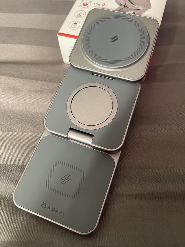 แท่นชาร์จไร้สาย Mag 3 Pro Qi2 3 in 1 ADAM ELEMENT