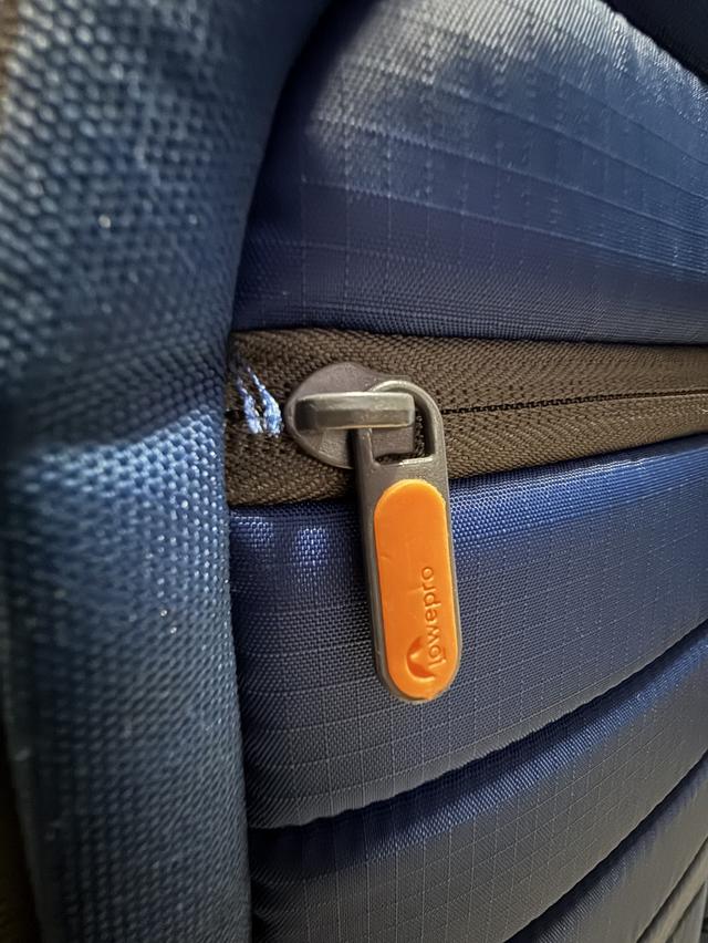 ขายกระเป๋า ของแท้ LOWEPRO TAHOE BP 150 (BLUE) มือสอง ใช้งานน้อย รูปที่ 6