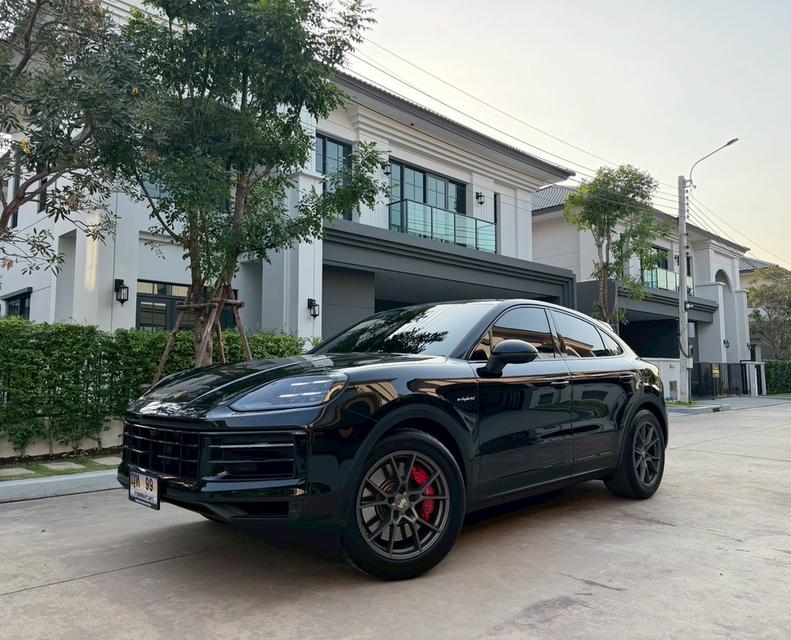 Porsche Cayenne S E-Hybrid ปี 2025