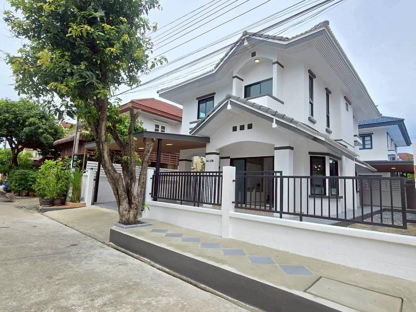 หมู่บ้านฟลอล่าวิลล์ สุวินทวงศ์ 38 16