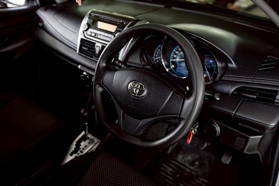 Toyota Vios 1.5J ปี 2014 สีเทา 15