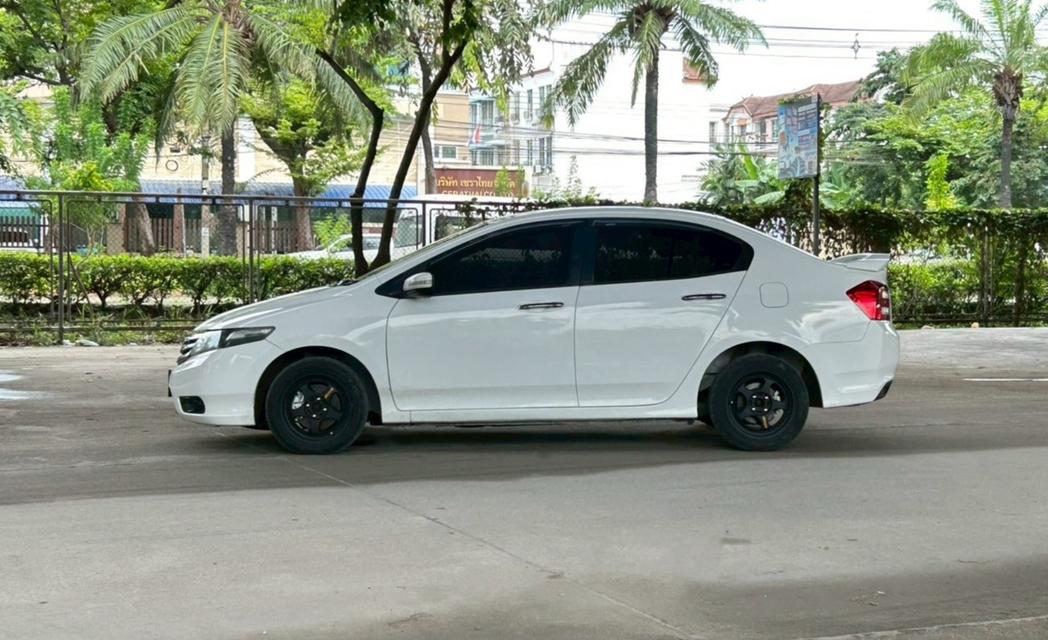 Honda City 1.5 SV i-vtec ปี 2012  3