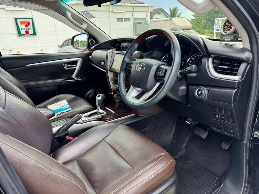 TOYOTA FORTUNER 2.4V 4x4 SIGMA 4 ปี 2017 จด 2018 รูปที่ 9