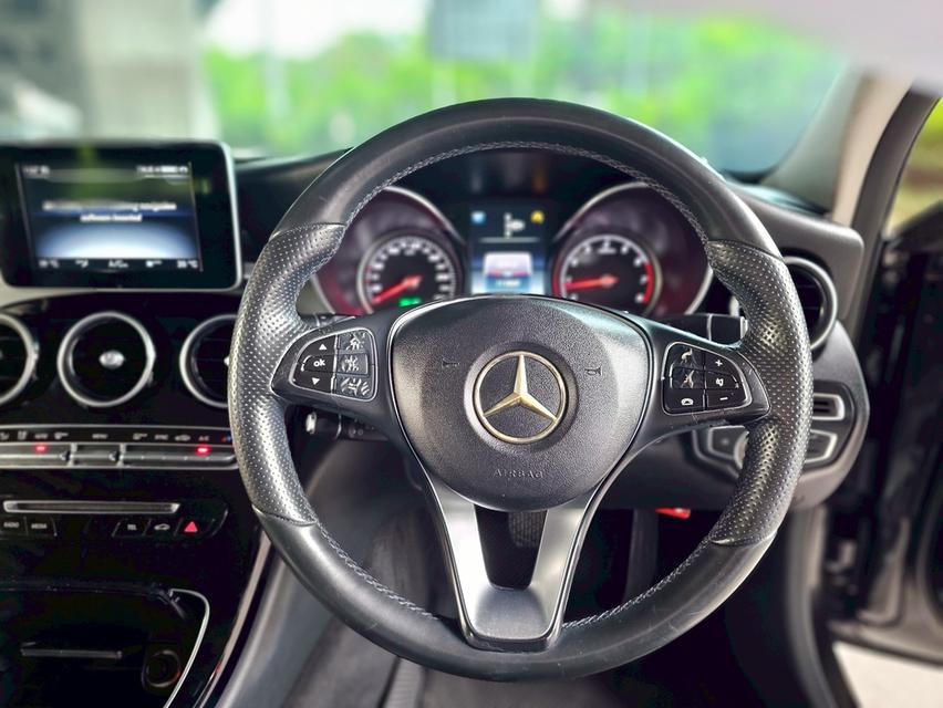 Benz C200 W205 Year 2015 15