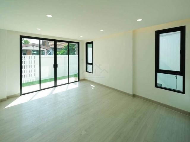 PB5469 ขายบ้านเดี่ยว เนื้อที่ 50 ตรว. ซอยอ่อนนุช 70-1 หมู่บ้านเสรี-อ่อนนุช บ้านสวยพร้อมอยู่บ้านรีโนเวทใหม่ทั้งหลัง  10