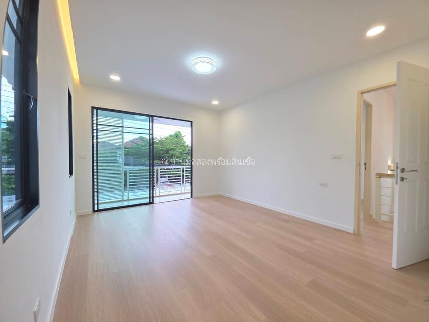 หมู่บ้านพร้อมพัฒน์ ไพร์ม รามอินทรา 13