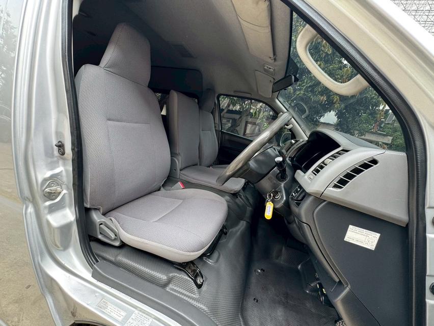 Toyota Commuter 2.5 D4D mt รูปที่ 9