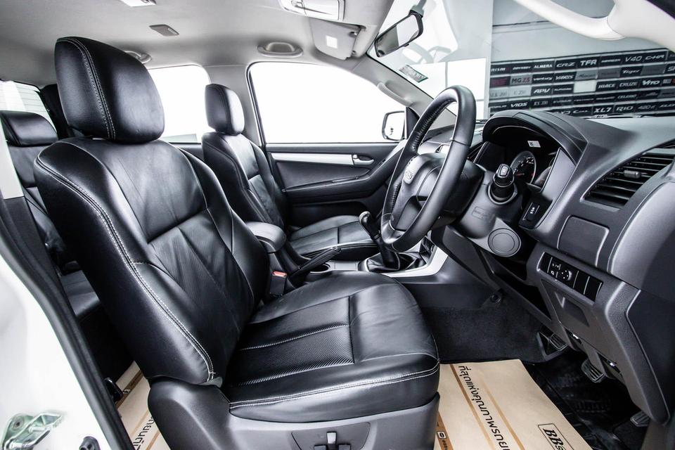 รหัสรถ 3A715 D-MAX 3.0 Z-PRESTIGE NAVI HI-LANDER CAB-4 2016 11