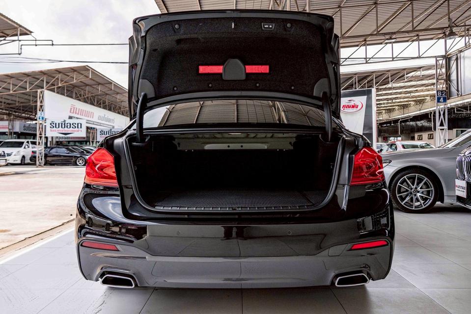 รหัสรถ NP5894 BMW 530e M SPORT 2020 11