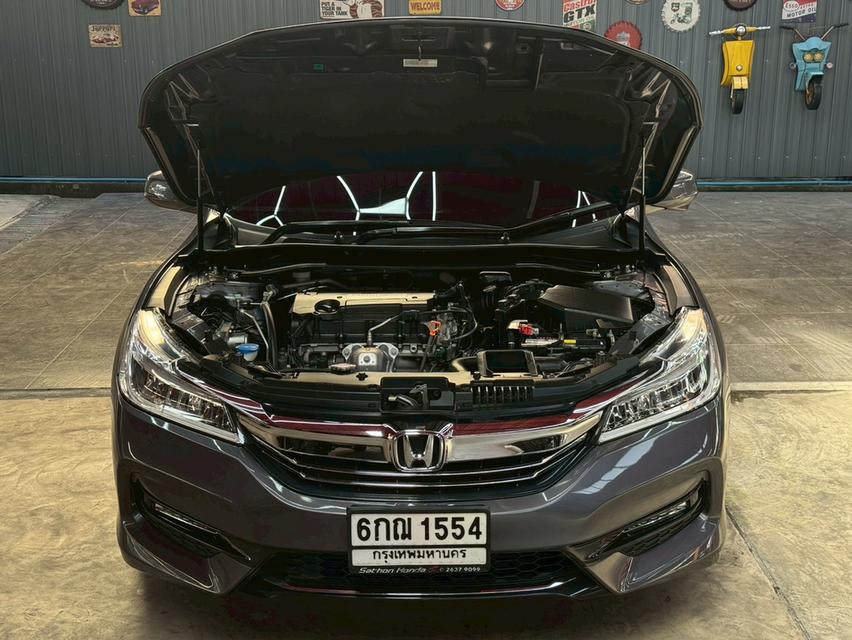 HONDA ACCORD 2.4 EL ปี2017 รถมือเดียว ออกห้างป้ายแดง บุ๊คครบ เช็คศูนย์ทุกระยะ 16