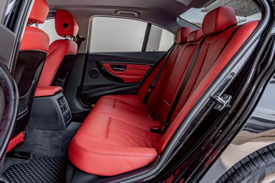 รหัสรถ NP13  BMW 320d SPORT ปีรถ : 2013 รูปที่ 15