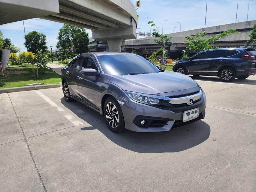 Honda Civic FC 1.8 EL ปี 2018 102,000 กม 