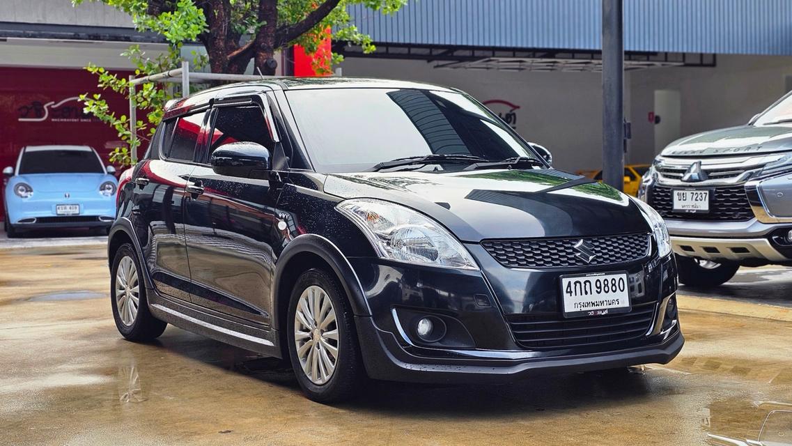 Suzuki Swift 1.2 GL | ปี 2015 | ไมล์ 10x,xxx กม.ราคา💵 199,000.- ผ่อนเริ่มต้น 5,xxx บาท/เดือน⚬ เครื่องยนต์เบนซิน 4 สูบ DOHC 16 วาล์ว 1.2 ลิตร K12B รูปย่อยที่ 2