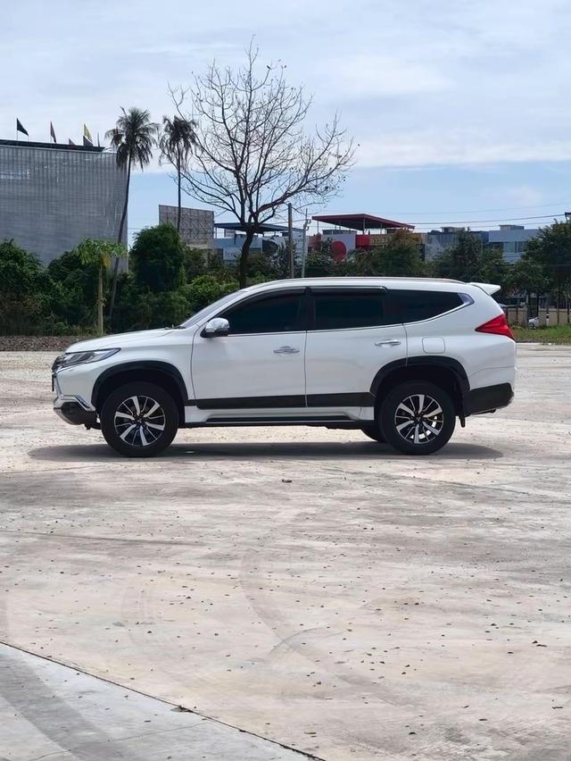 MITSUBISHI PAJERO 2.4 GT DIESEL 2WD 2018 2