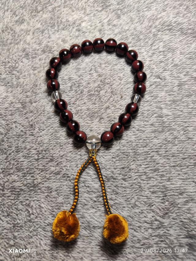 สร้อยเน็นจุ(Nenju) สีรุซ(Juzu)เป็นสร้อยลูกปัดสวดมนต์ตามประเพณีชาวพุทธนิกายมหายาน ของญี่ปุ่น เป็นสร้อยข้อมือลูกปัดแบบญี่ปุ่น(RyobusaJuzu)
