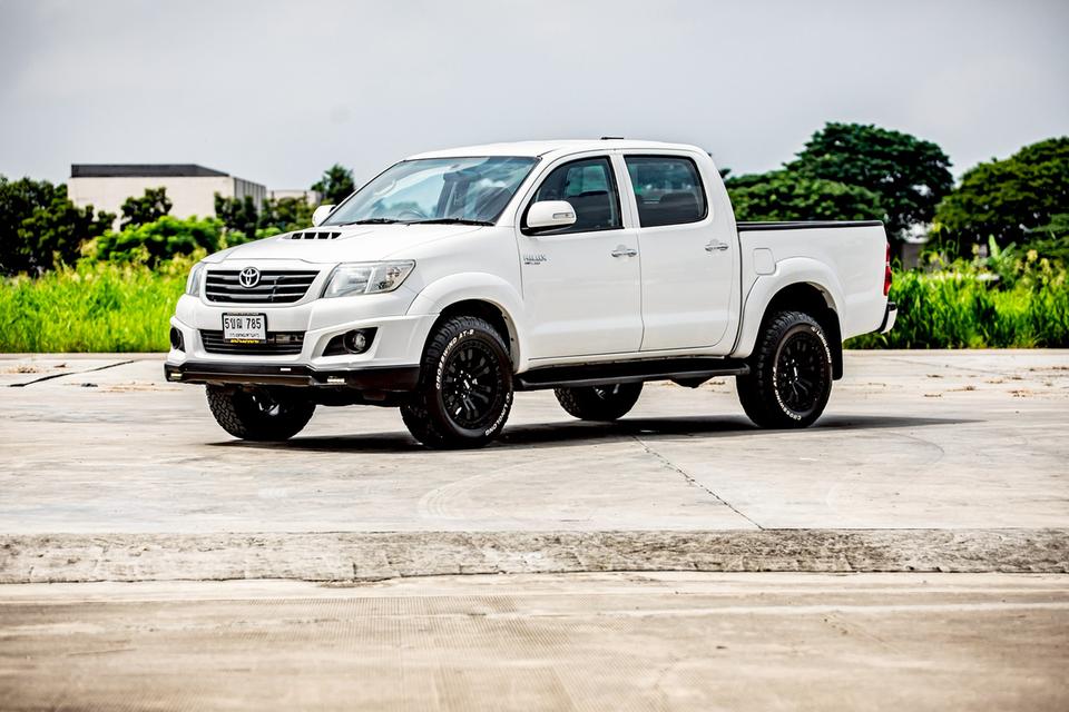 Toyota Vigo Prerunner 2.5E TRD Double Cab เกียร์ Auto ปี 2013 สีขาว 10