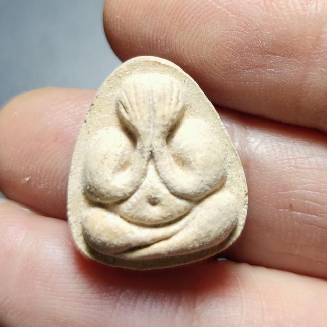 พระปิดตาหลวงปู่โต๊ะคะ