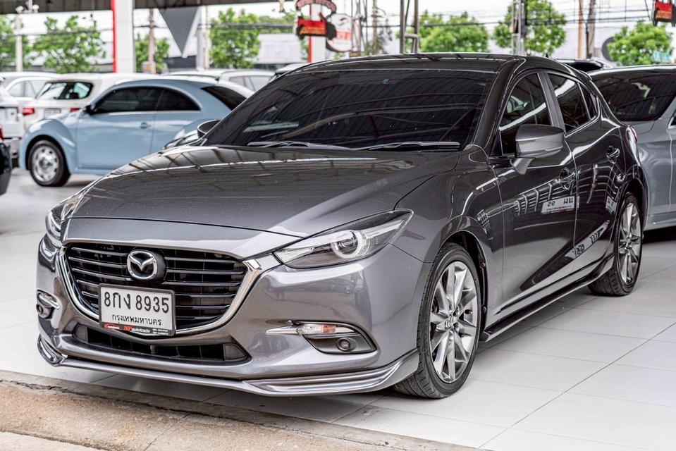 รหัสรถ NP8935 MAZDA 3 2.0S SPORT 2019