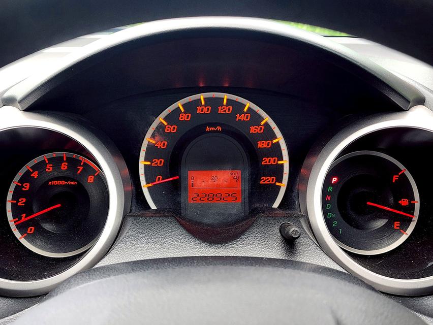 HONDA Jazz GE 1.5V 2013 15