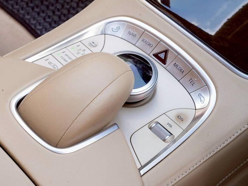 Mercedes Benz S400 Hybrid Amg ปีจด 2014 17