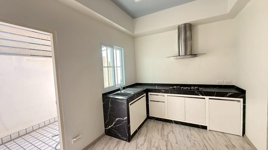 ขายอาคารพาณิชย์ซอยวัดอุโมงค์ หลังมหาวิทยาลัยเชียงใหม่ 10