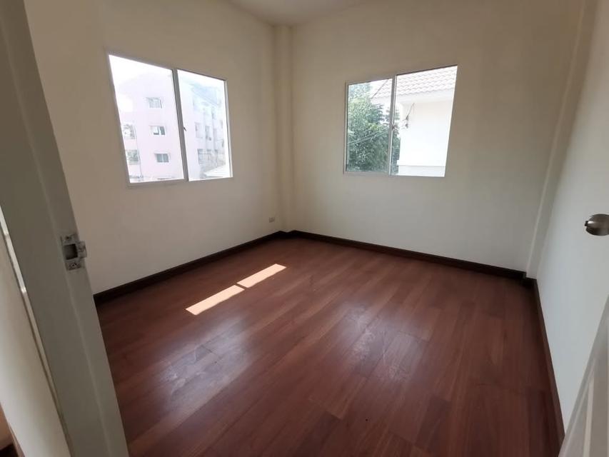 เจ้าของขายเอง ลองต่อราคามา !! บ้านเดี่ยวหลังใหญ่ 76 ตรว. รามคำแหง - กรุงเทพกรีฑา (มิสทีน) 2