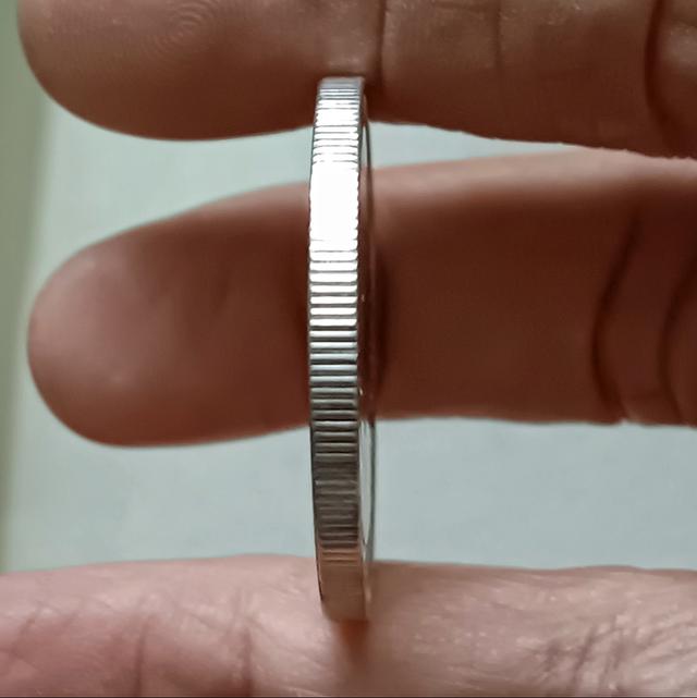 เหรียญ 20 บาท เนื้อนิเกิล ที่ระลึก 100 ปี กระทรวงพาณิชย์ พ.ศ.2563 พร้อมตลับ(ราคาต่อ 1 เหรียญ) มี 5 เหรียญ