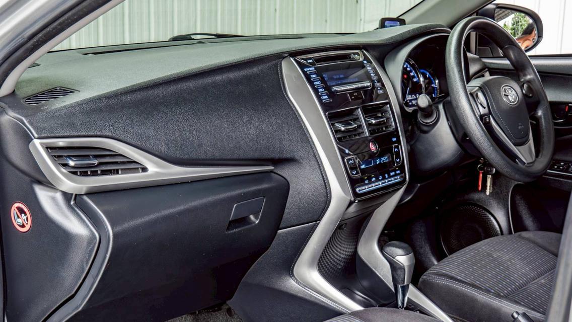 #TOYOTA YARIS ATIV, 1.2 E ปี 2019 สีเทา โฉม ปี17-22 เลขไมล์ 98,143 km.ราคาขาย 278,000 บาท🔰เอกสารดีฟรีดาวน์ รูปที่ 11