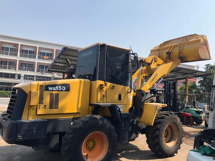 รถตัก KOMATSU WA150-5 มีเล่มทะเบียน  2