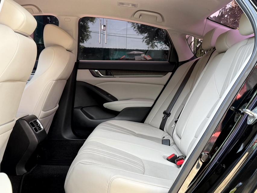 2021 HONDA ACCORD 1.5 TURBO EL รถมือเดียวออกป้ายแดง รถเข้าศูนย์ตรงระยะ รถไม่มีอุบัติเหตุครับ 14