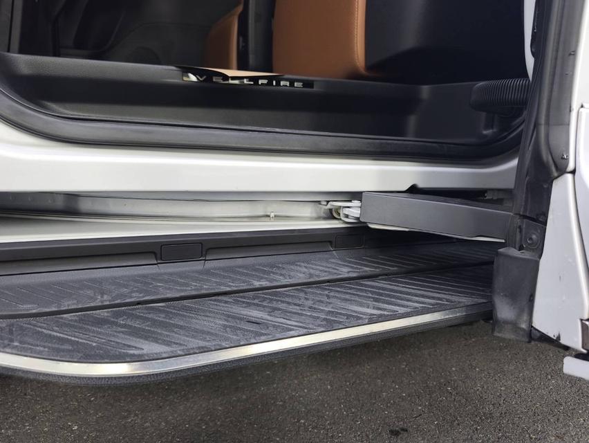 รหัสรถ KPV525 2023 จด25 Toyota Vellfire Turbo 11