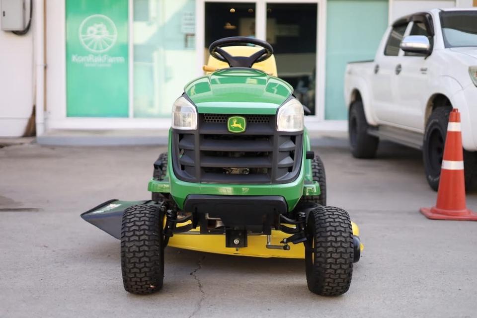 ปล่อยรถตัดหญ้า John Deere  2