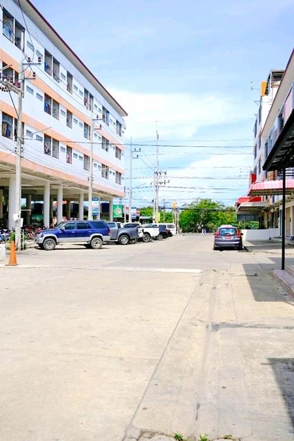 ถ.เอกชัย-บางบอน พระราม 2 เซ็นทรัลมหาชัย ตลาดสดลีลา 900 ม.อาคารพาณิชย์ 3 ชั้น 18 ตร.วา. 220 ตร.ม. โฮมออฟฟิต 3 นอน 3 น้ำ 8