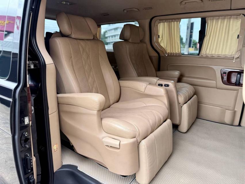 HYUNDAI GRAND STAREX 2.5 PREMIUM 2017Grand Starex Premium 11 ที่นั่ง ดีเซล 170HP หรู กว้าง นั่งสบาย รูปที่ 11