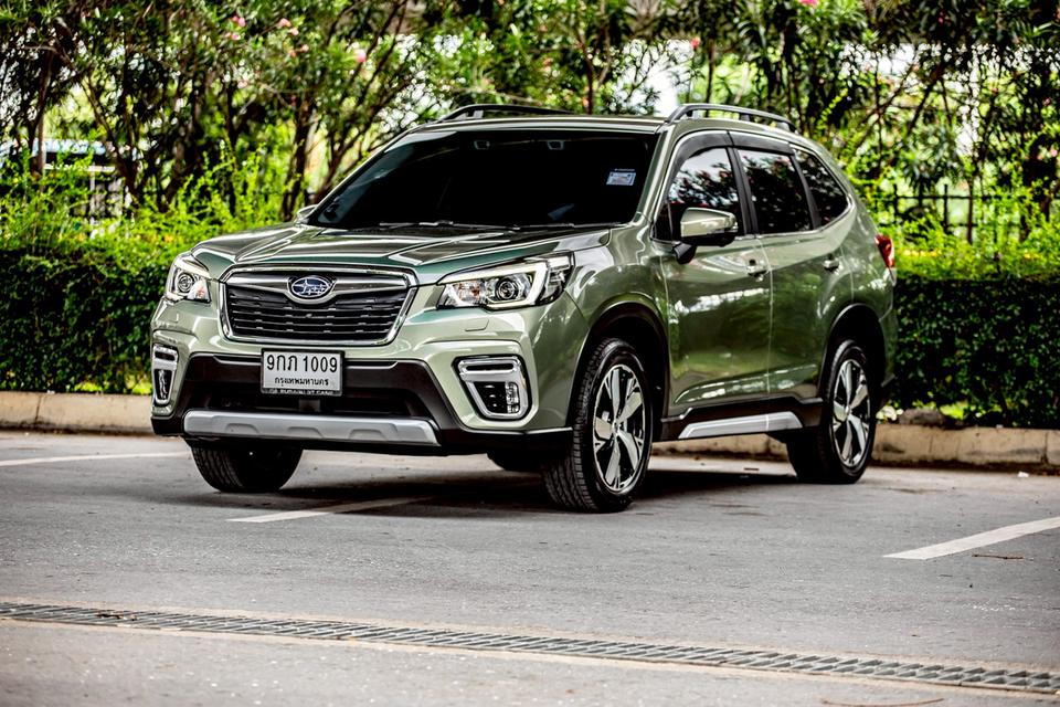 Subaru Forester 2.0S EYESIGHT ปี 2019 สีเขียว มือเดียวป้ายแดง