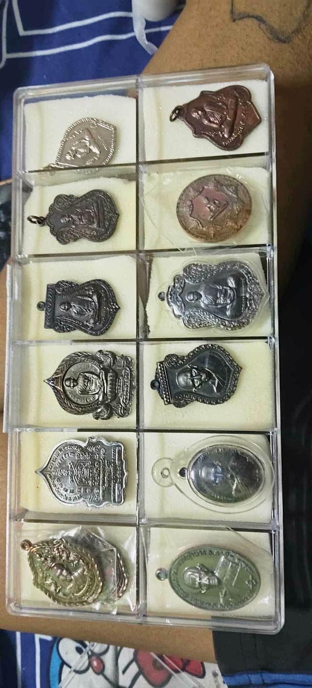 พระเครื่อง หลวงพ่อรวย