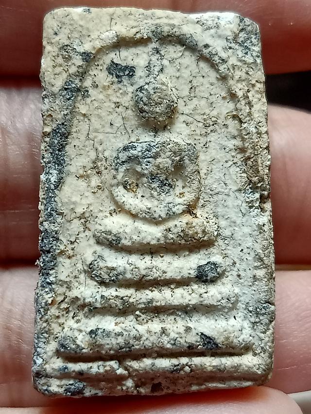 พระสมเด็จวัดระฆังพิมพ์เจดีย์