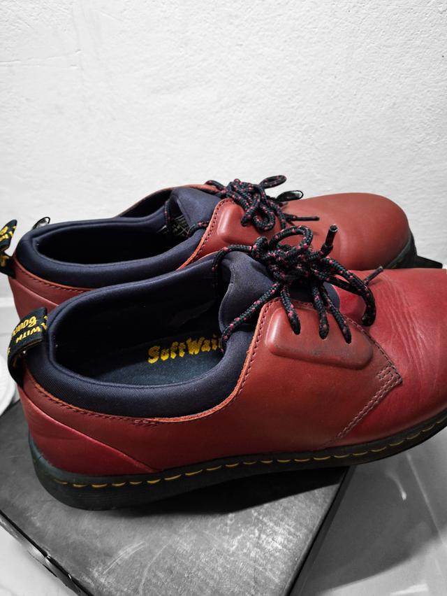 DR. Martens 3