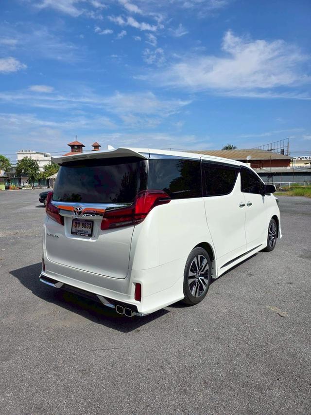 Toyota ALPHARD 2.5SC PACKAGE สีขาว ปี 2024 ไมล์ 60,000 กม. 4