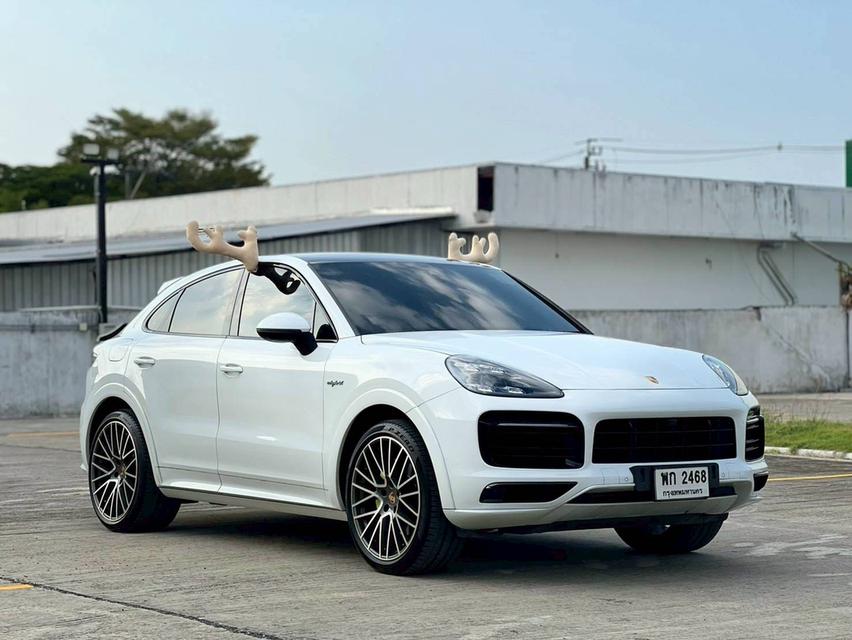 Porsche Cayenne Coupe Hybrid Sport Design ปี 2021 รูปที่ 3