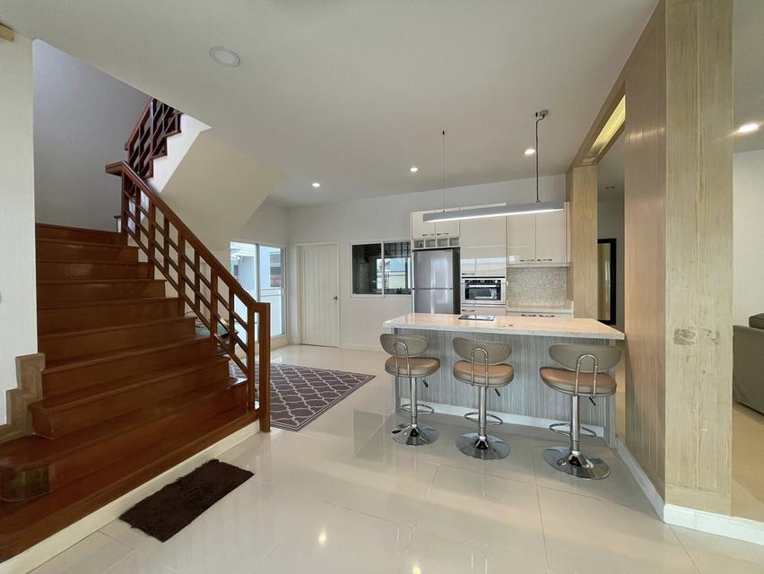 ให้เช่าบ้านเดี่ยว  2 ชั้น โครงการ  รัชชา 5 (เข้าทางถนนราชพฤกษ์ หรือถนนกาญจนาภิเษก) พร้อมเข้าอยู่ 5