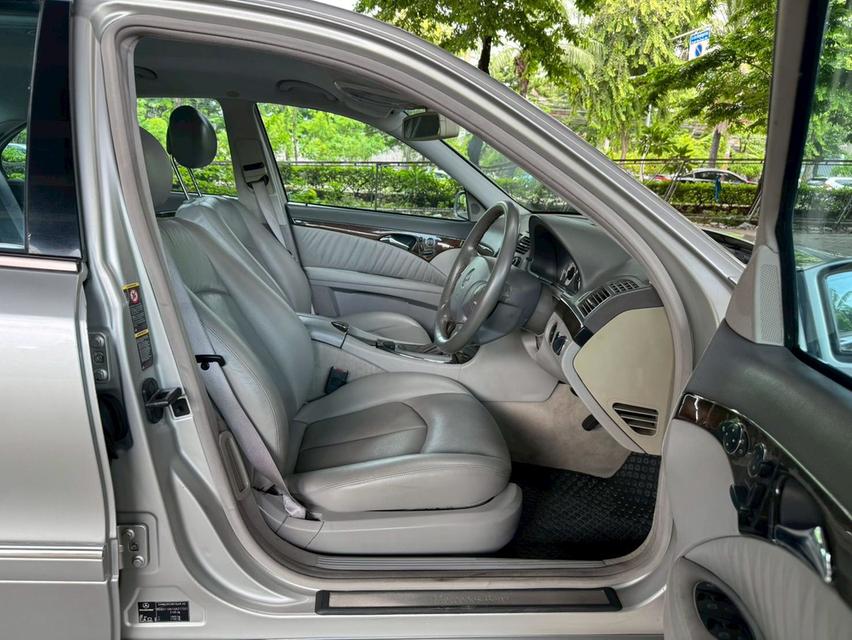 2003 Mercedes-Benz E240 W211 V6 AT รูปที่ 14