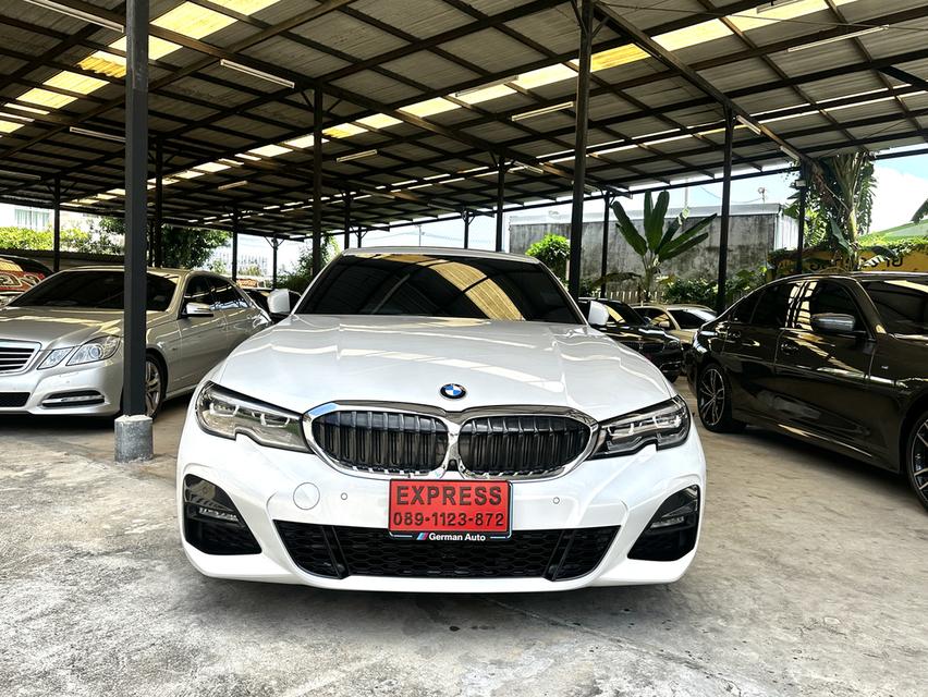 BMW 330e Plug-in Hybrid M Sport ปี2020 รถมือเดียว ไมล์น้อย