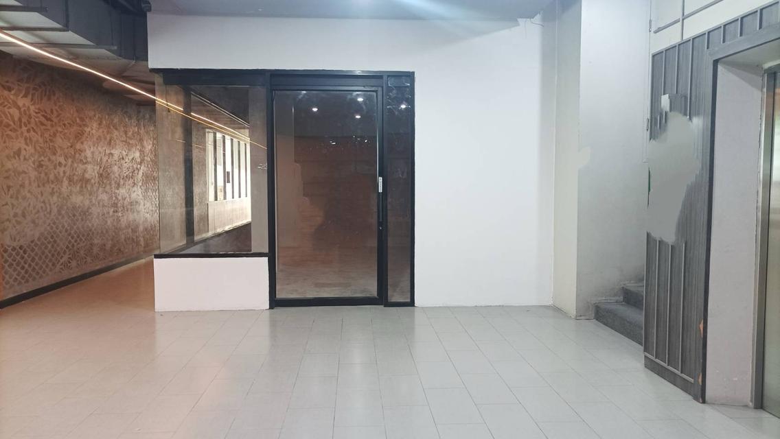 TD710 | ให้เช่าร้านอาหาร ทำเลทองใจกลางอโศก – ใกล้ BTS อโศก / MRT เพชรบุรี / ถนนสุขุมวิท / พระราม 4 ร้านอาหารพร้อมระบบครบ เดินทางสะดวก ทำเลศูนย์กลางธุร 2
