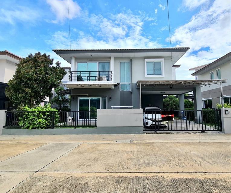 บ้านเดี่ยว2ชั้น 3นอน 3 น้ำ ที่ดิน52.3ตรว. คาซ่าพรีเมี่ยม ท่าข้าม-พระราม2 แต่งครบ พร้อมอยู่สวนรอบบ้านร่มรื่นน่าอยู่ บ้าน2ปี สภาพใหม่ เจ้าของขายเอง 1