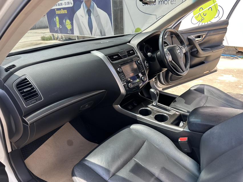 NISSAN TEANA 2.5 XV ปี 2015 8
