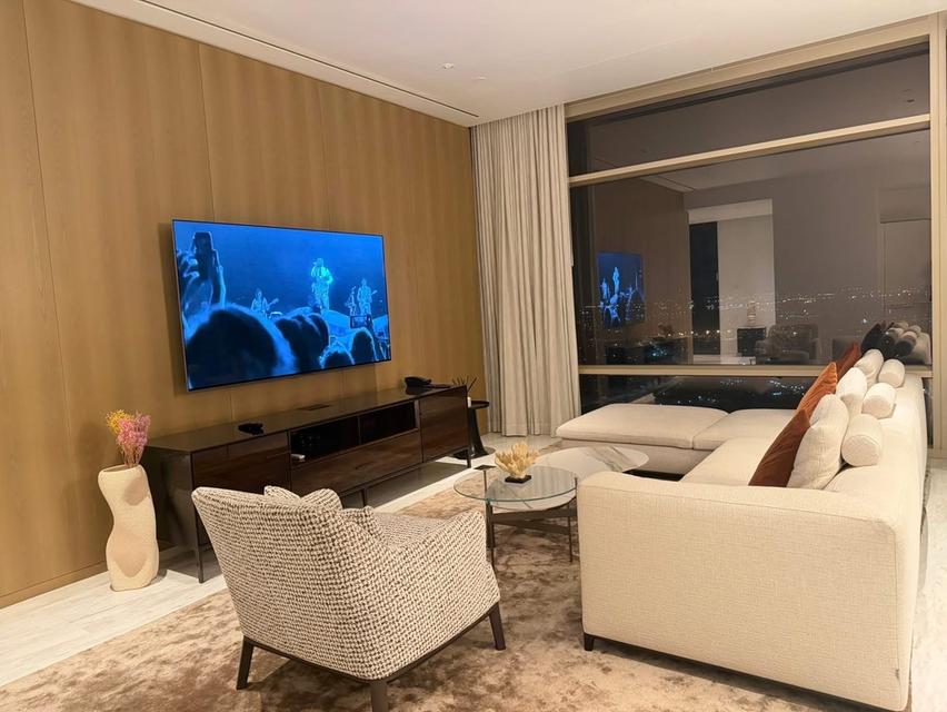 Ultra Luxury 2 Bedroom with River view 3