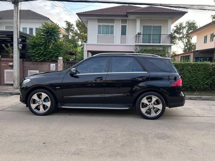 ปล่อยขาย Mercedes-Benz GLE-Class 3