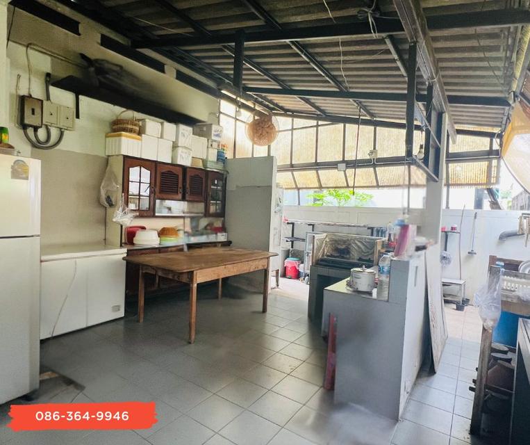 บ้านใหญ่ใจกลางซอยงามวงศ์วาน 47 ทำเลดี เดินทางสะดวก 9